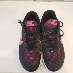 Womens Nike sneakers